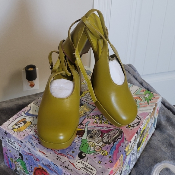 Jeffrey Campbell Olive Green Platform Ankle-Strap Heels - Picture 4 of 8